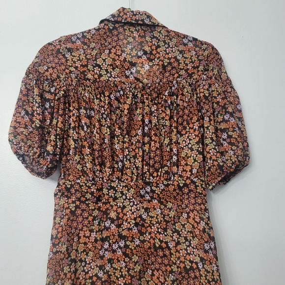 Free PeopleBonnie Floral Print Point Collar V-Neck Button Front Puff Short Sleev - Picture 7 of 11